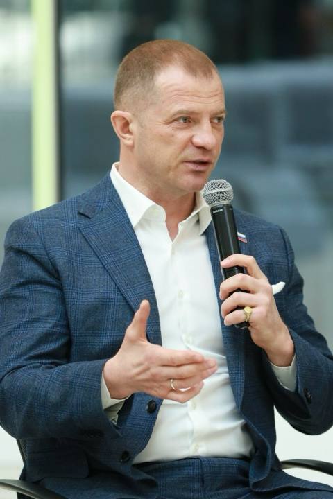 Evgeniy Bakurov
